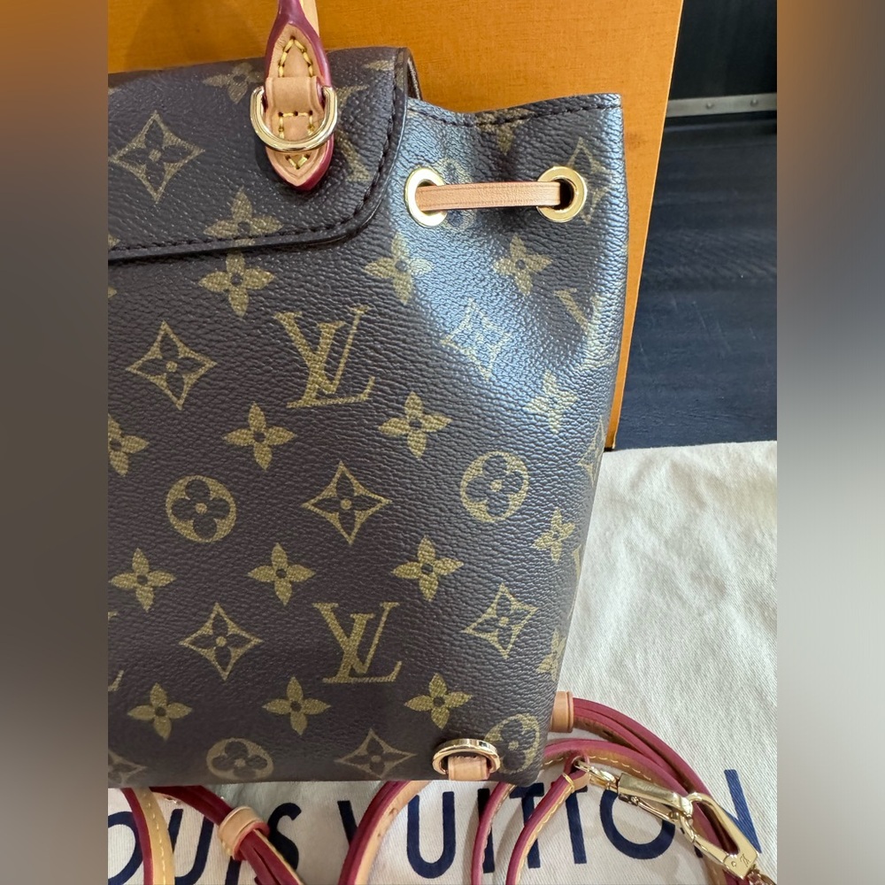 🤎💛Louis Vuitton Montsouris BB backpack💛🤎 - Picture 5 of 14